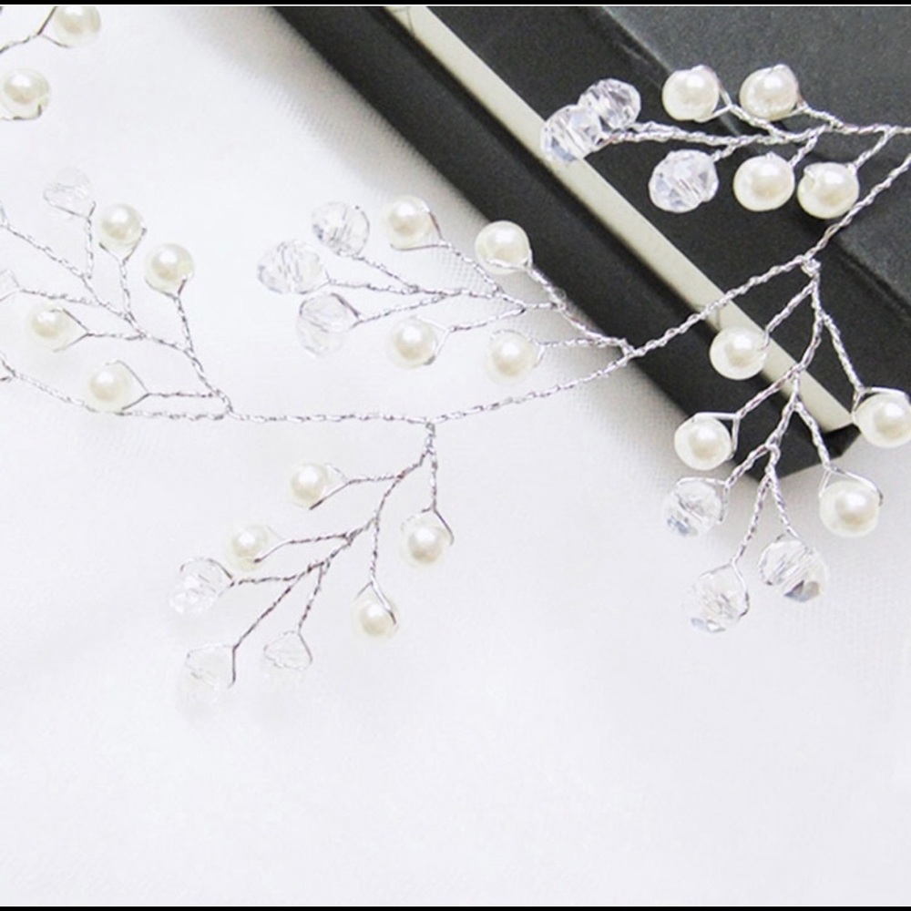 Bridal Pearl and Crystal Vine Head Piece - Picture 5 of 6